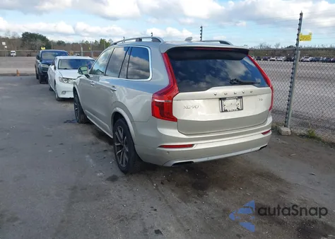 2016 Volvo Xc90 T6 Momentum z USA, uszkodzony, nr VIN YV4A22PK7G1003271